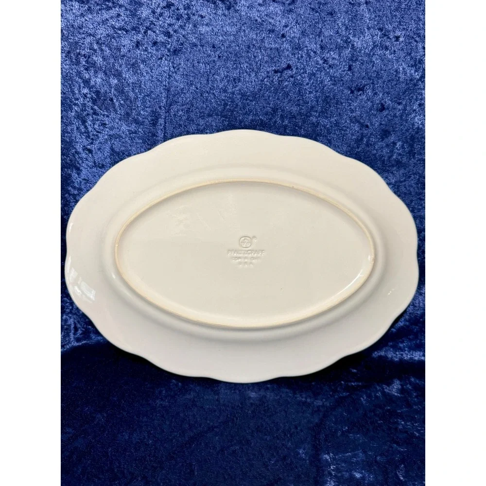 Vintage Pfaltzgraff Stratus White Oval Serving Platter Embossed USA Stoneware